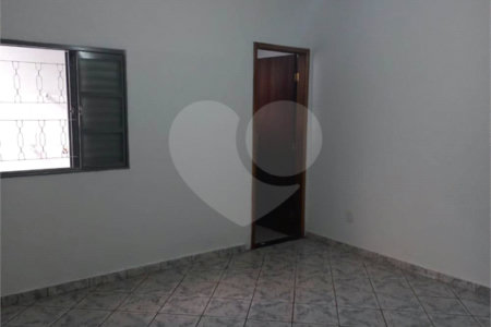 Casa térrea para venda no Jardim Bicão