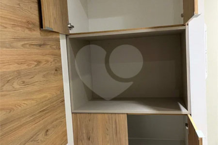 Apartamento mobiliado, 1 quarto, para locação no Alto da Boa Vista