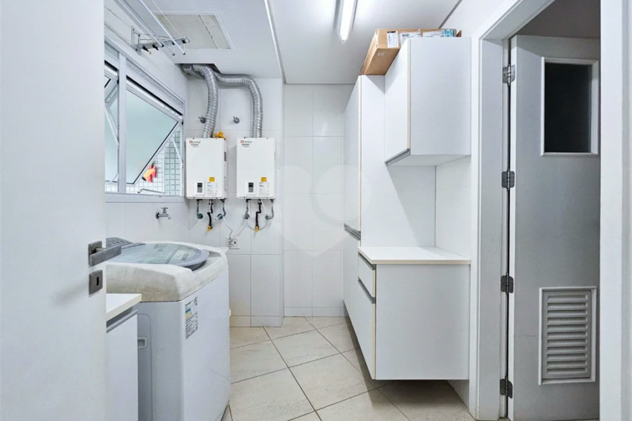 Apartamento à venda com 4 suítes em Riviera de São Lourenço, Bertioga, SP