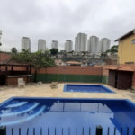 Sobrado espaçoso e completo em condomínio fechado no Bonfiglioli!