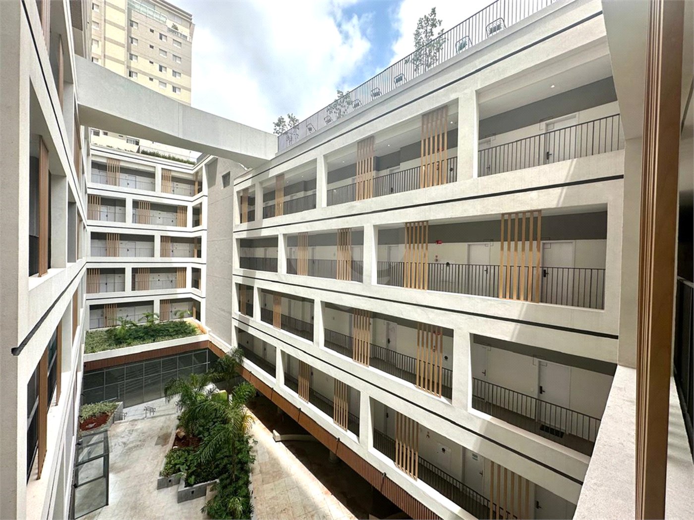 Studio 35 metros - planejado -pé direito de 3,70Mts - linda arquitetura - Vila Mariana