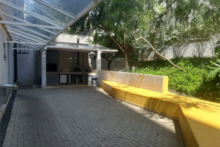 Apartamento com 34m², 2 quartos, à venda no Cambuci