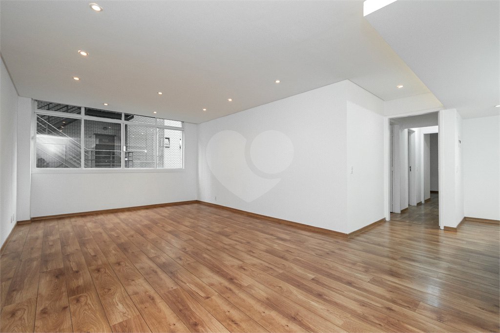 Apartamento à venda ou para alugar com 3 quartos, sendo 1 suíte, em Itaim Bibi, São Paulo, SP
