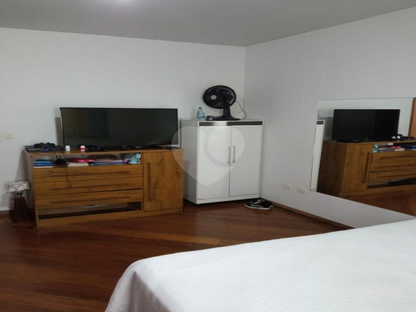 Excelente sobrado à venda, no melhor do Jardim Campo Grande!
