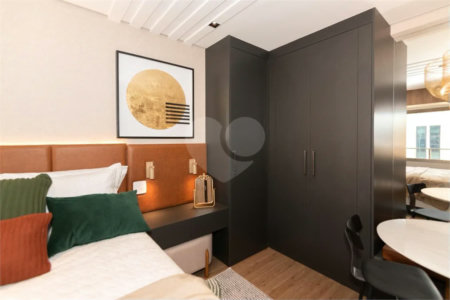 Studio Mobiliado em Moema | 29m² Pronto para Morar ou Investir