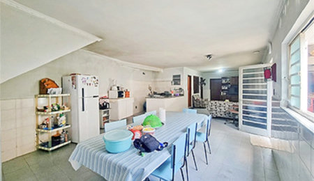 Casa à venda com 4 quartos, sendo 1 suíte,  em Vila Brasilina, São Paulo, SP