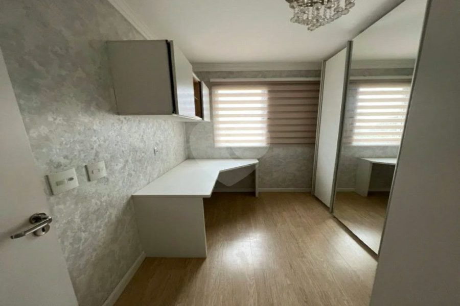 Apartamento à venda com 3 quartos, sendo 1 suíte,  em Vila Guilherme, São Paulo, SP