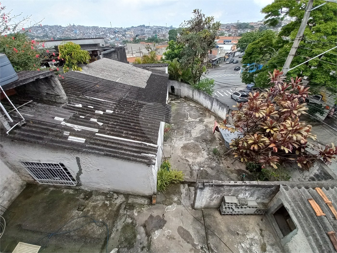 Casa de 292m² de terreno à venda - Vila Pirajussara