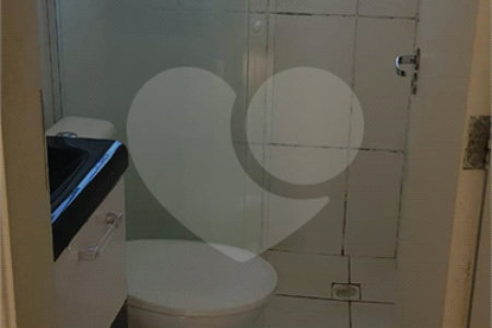 Apartamento com 2 dormitórios.