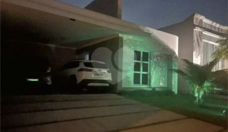 Casa à venda com 3 suítes no condomínio Beira da Mata, Indaiatuba - SP