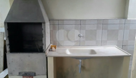 Casa Térrea à venda com 2 quartos, sendo 1 suíte,  no Centro, Itanhaém, SP
