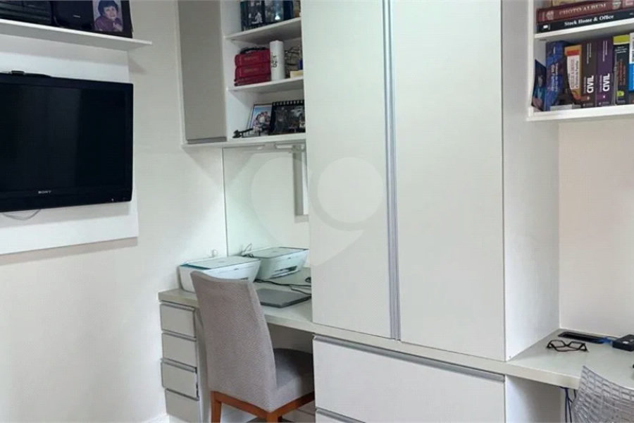 Apartamento à venda com 3 quartos, sendo 1 suíte, em Vila Regente Feijó, São Paulo, SP