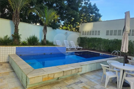 Apartamento de 82,6 m² no Baeta Neves, com 3 dormitórios, 1 suíte, 2 vagas, varanda gourmet com churrasqueira, planejados, ar-condicionado e lazer completo.