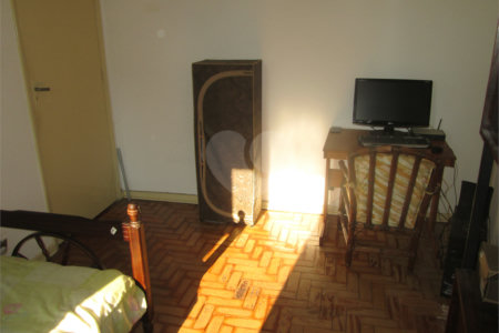 Apartamento de 72 m² com 02 dormitórios - Vila Mariana