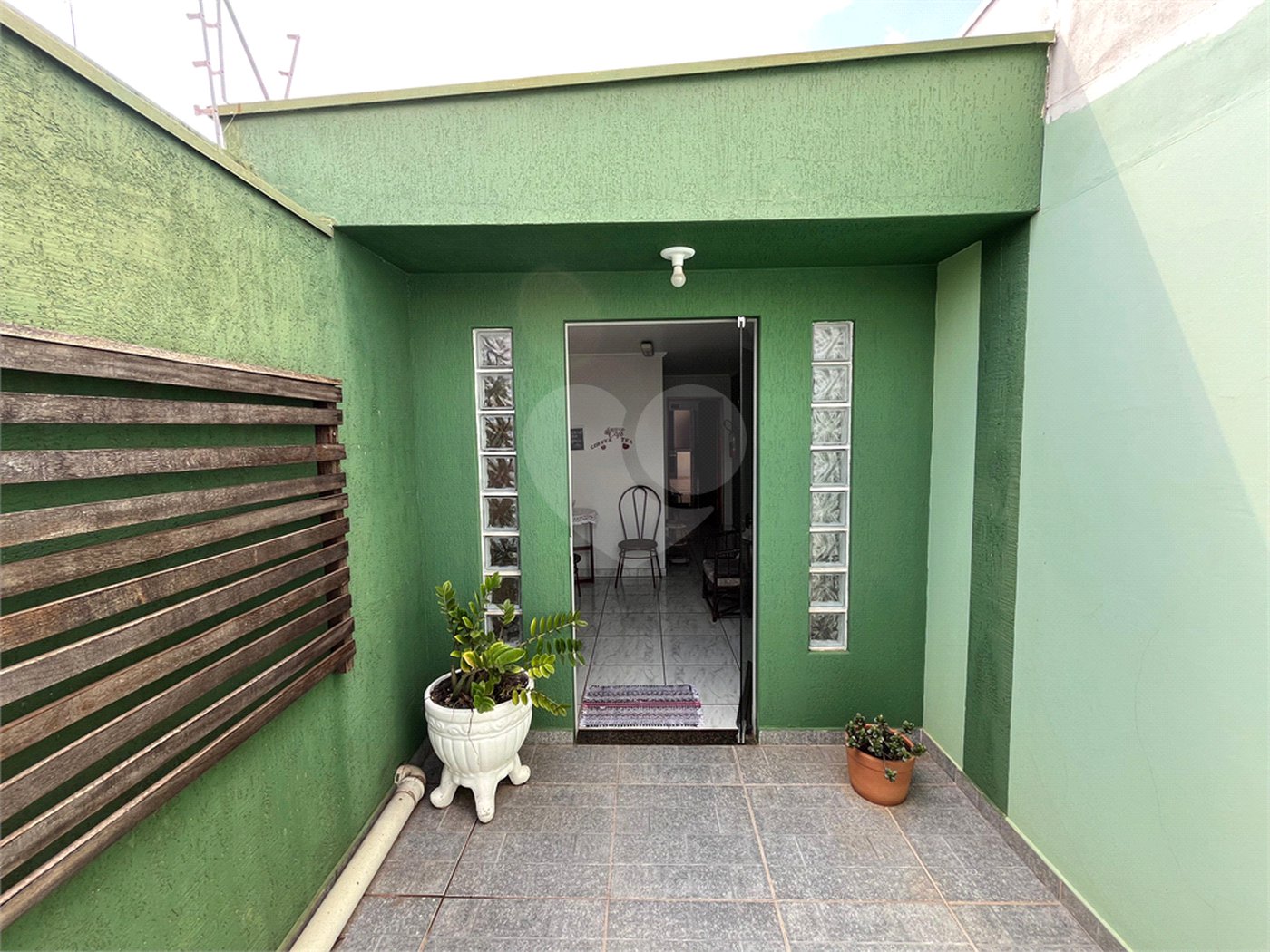 Casa a venda com 2 dormitórios na Vila São José