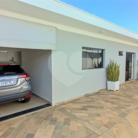 Casa com 3 dormitórios à venda no bairro Jardim Cardinalli, em São Carlos/SP