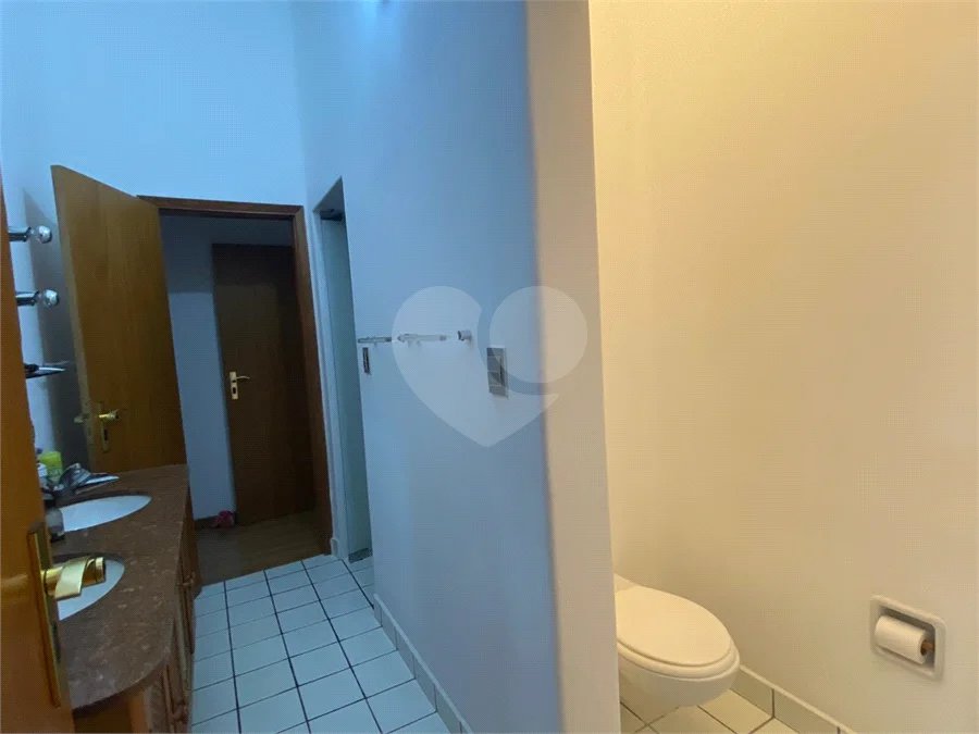 Casa térrea com 3 quartos para alugar no Jardim dos Estados, São Paulo - SP