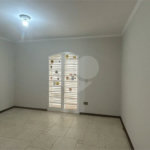 Venda Casa com 4 Dormitórios no Parque Santa Cecília