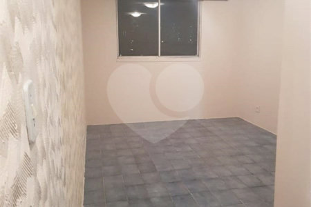 Ótimo apartamento 2 Dormitórios 1 Vaga- Ao lado do metrô Brás