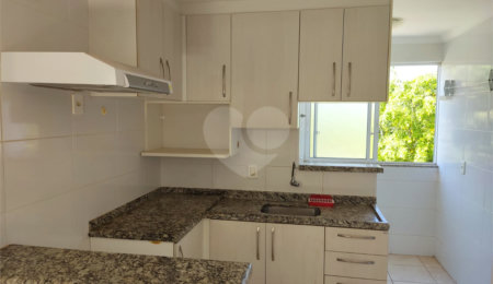 Apartamento à venda com 2 quartos em Santa Cruz, Brotas, SP
