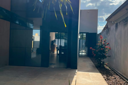 Casa à venda ou para alugar com 4 quartos, sendo 2 suítes, em Santa Terezinha, Três Lagoas, MS