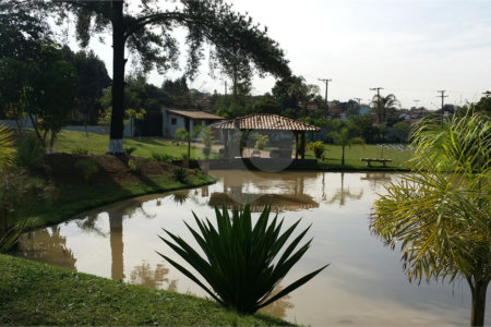 Linda casa para venda em Indaiatuba/SP com pomar.