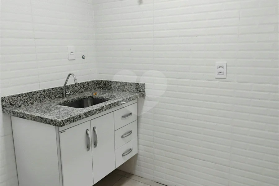 Aluga-se Salão Comercial na Vila Mascote