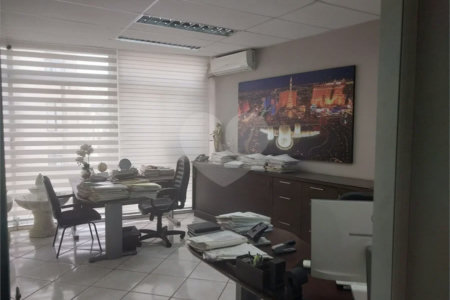 Sala comercial no centro de São Paulo