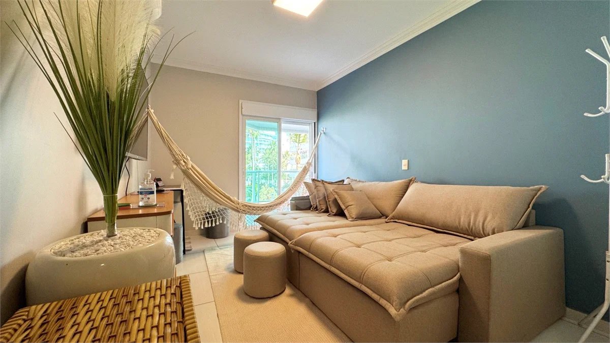 Apartamento à venda com 4 quartos, sendo 2 suítes, em Riviera de São Lourenço, Bertioga, SP