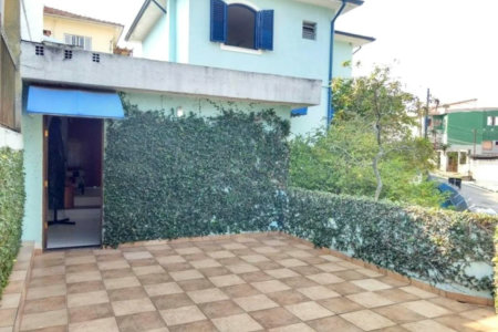 Casa à venda com 3 quartos, sendo 1 suíte, em Jardim Rosa Maria, São Paulo, SP
