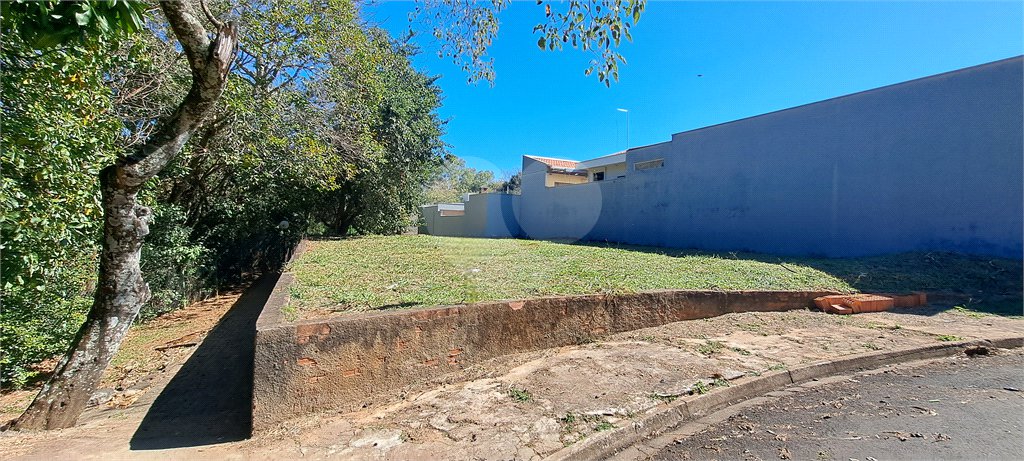 Terreno à venda no Parque Fehr – Segurança, qualidade de vida e natureza em perfeita harmonia!