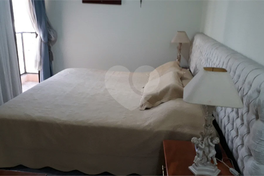 Apartamento à venda mobiliado nos Jardins — 126 m²