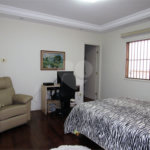 Casa Térrea à venda com 3 quartos, sendo 1 suíte, em Chácara Flora, São Paulo, SP