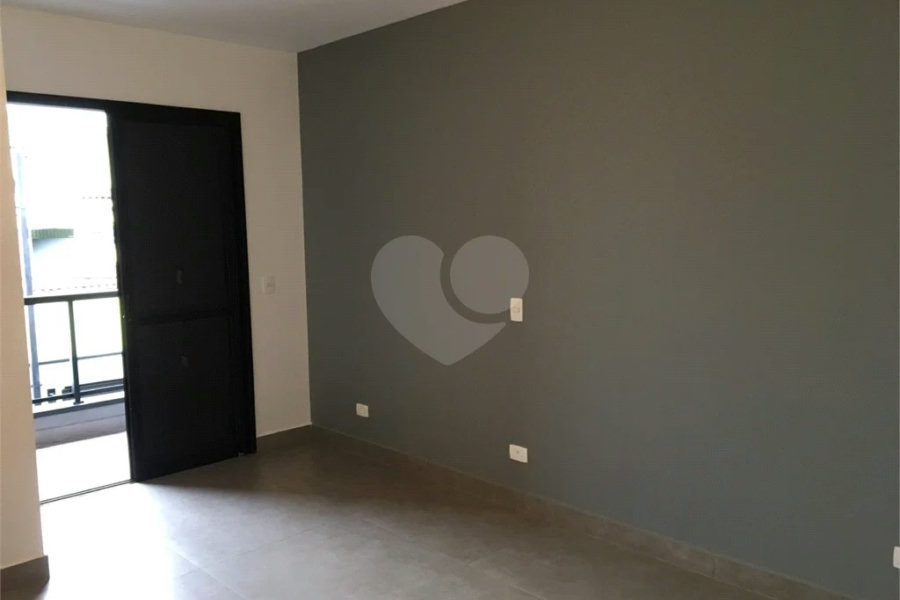 Casa, 3 dormitórios, 1 suíte, 2 vagas, para locação em Água Fria, em São Paulo