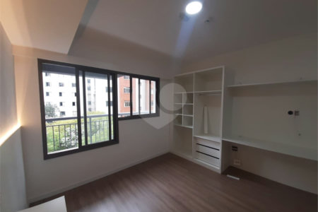 Studio 29 m² Próximo Metrô Paraíso na Aclimação