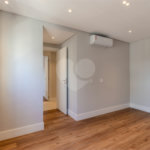 Apartamento para venda em Moema com 3 quartos, sendo 3 suítes, 2 vagas, 149 m²