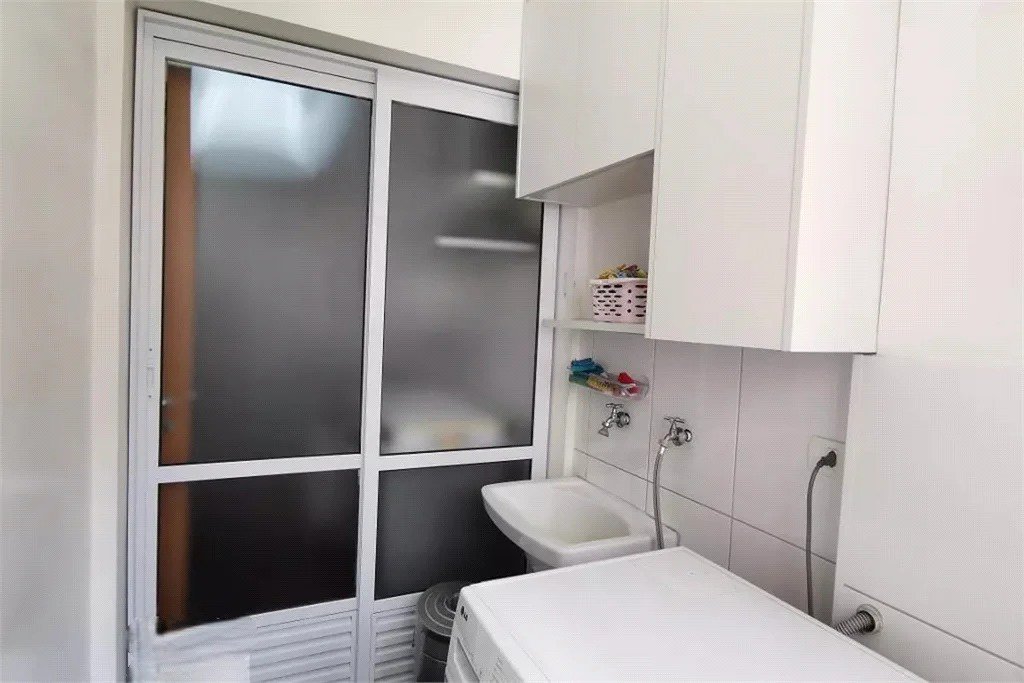 Apartamento à venda com 3 quartos, sendo 1 suíte, em Morumbi, São Paulo, SP