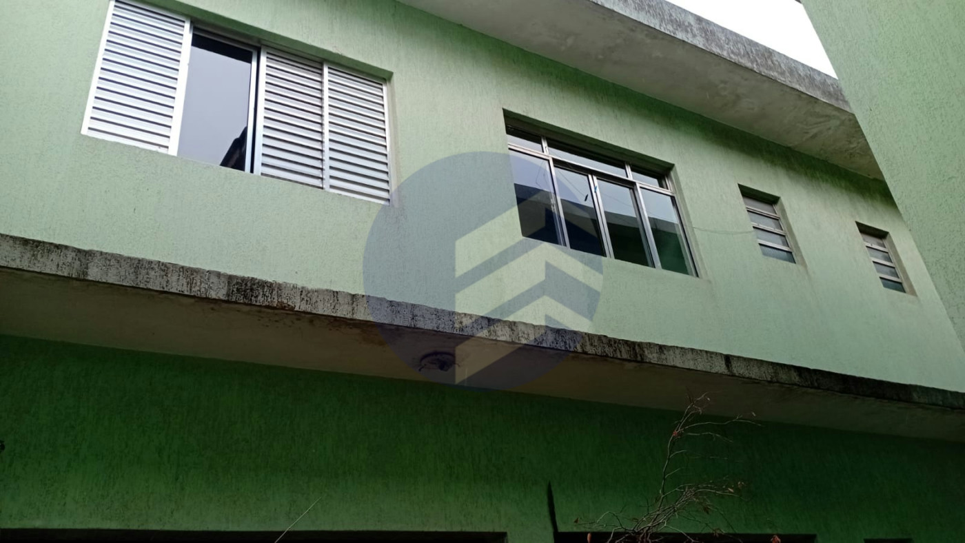 Sobrado residencial/comercial para alugar com 4 quartos, sendo 1 suíte, em Parque Ipê, São Paulo - SP