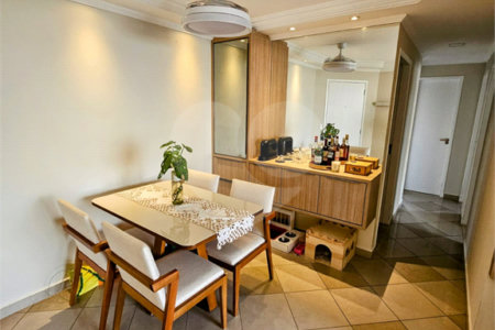 Apartamento à venda na Mooca com 73 m² com 3 dormitórios e 2 vagas. Aceita e estuda Permuta.