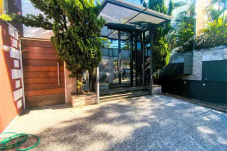 ÓTIMO PRÉDIO COMERCIAL PARA LOCAÇÃO OU VENDA – 300M² – JARDIM BONFIGLIOLI