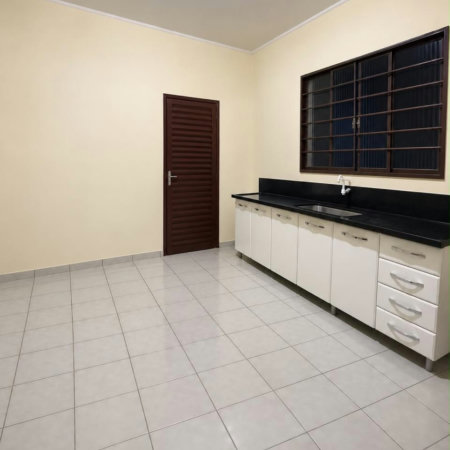 Casa à venda com 3 quartos, sendo 1 suíte, em Santa Rita, Três Lagoas, MS