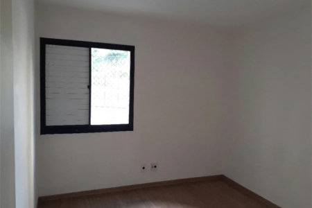 Apartamento à venda com 3 quartos, sendo 1 suíte,  em Morumbi, São Paulo, SP