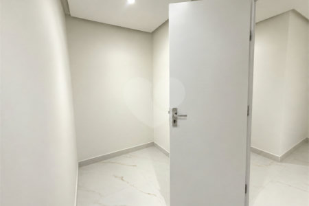 Casa Linear 3 quartos com 1 suíte, área de lazer
