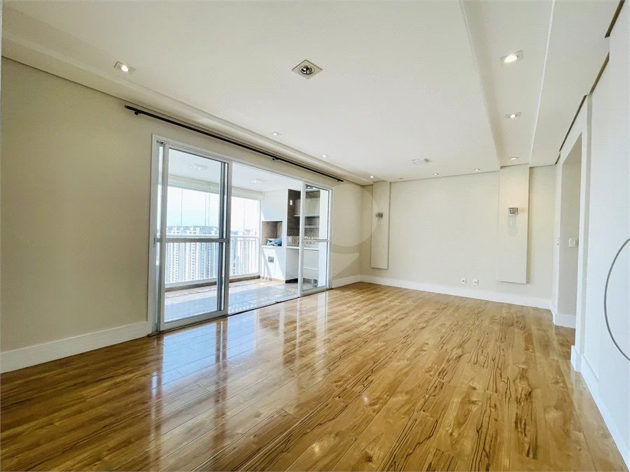 OPORTUNIDADE DE COMPRA NO DOMO HOME - 123 M² 3 DORMITORIOS SUITE COM CLOSET ANDAR ALTO!
