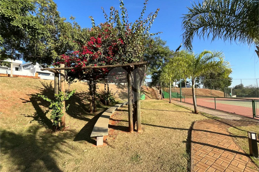 Terreno Plano à venda no Condomínio Villa Bela Vista em Piracicaba/SP.