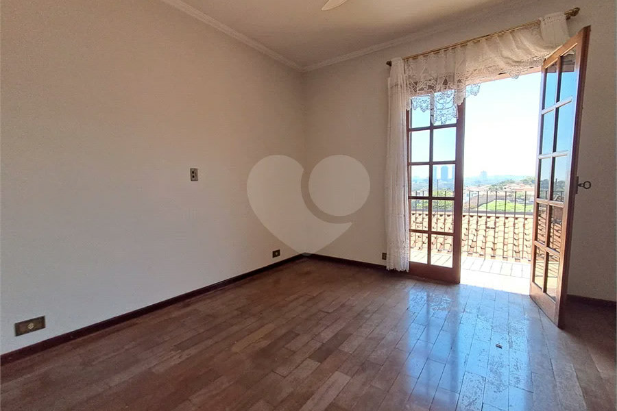 Casa à venda no bairro Castelinho, Piracicaba/SP.