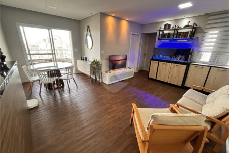 Apartamento com 77m² , 2 dormitórios , sendo 1 suíte , 2 vagas de garagem , a venda no bairro Rudge Ramos.