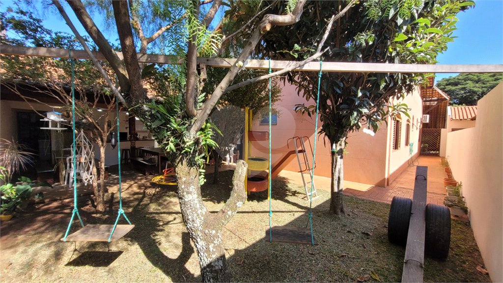 Casa em Condomínio, no Parque Sabará