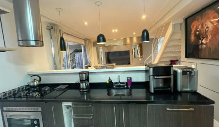 Duplex à venda com 2 suítes em Campo Belo, São Paulo, SP