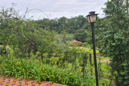 Excelente Chácara à Venda em Itapecerica da Serra/SP